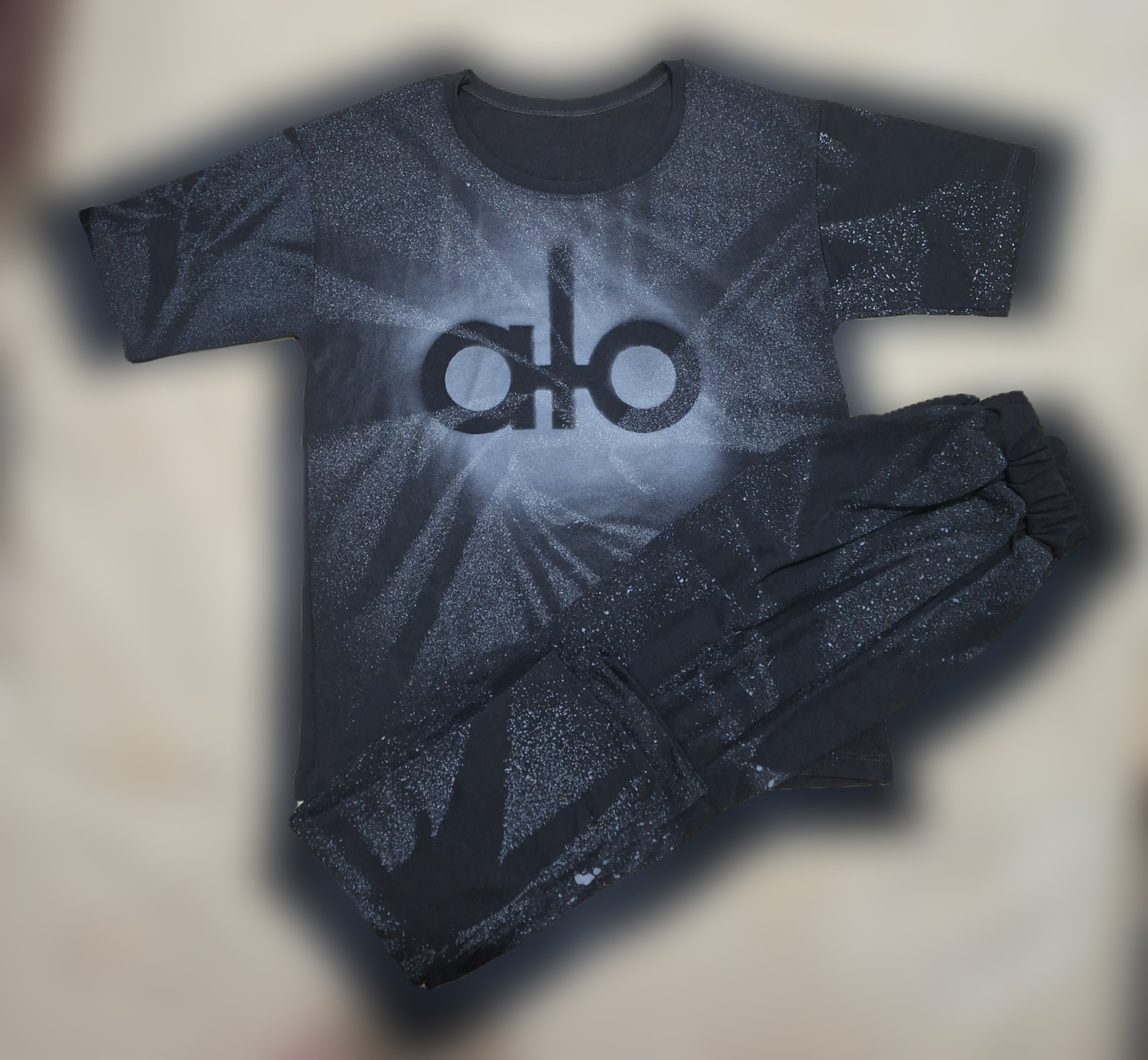 ست تیشرت و شلوار پیسوله ای زنانه